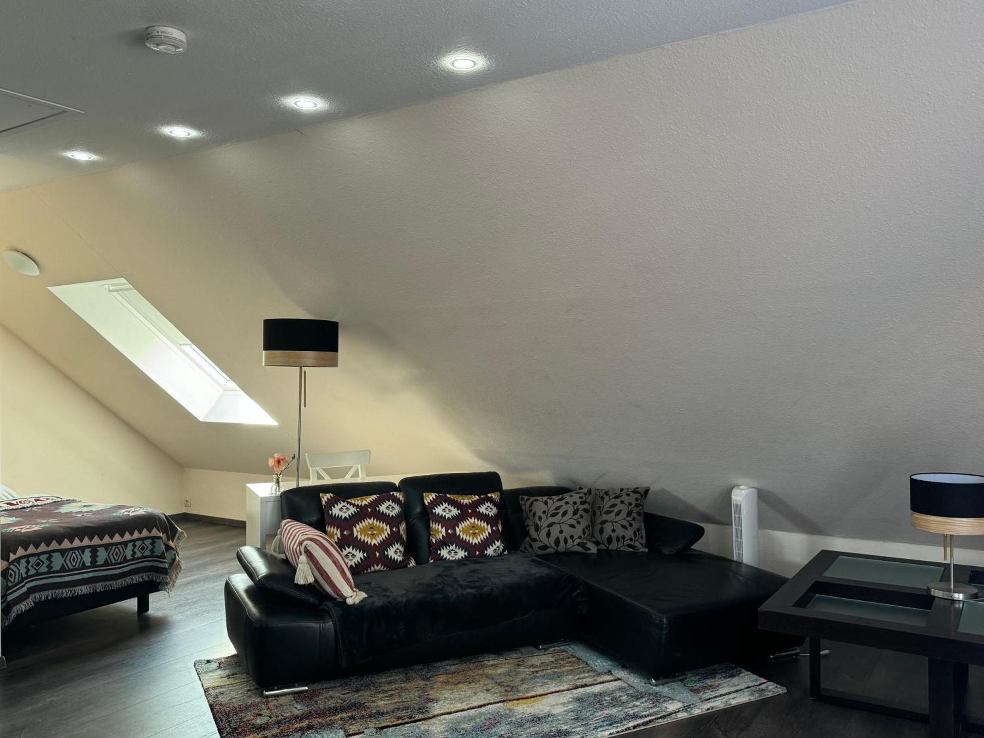 Modern House Gehrden Auf 2 Etagen, Nice Garten, Barbecue, Contactless Check-In, Free Parking Luaran gambar